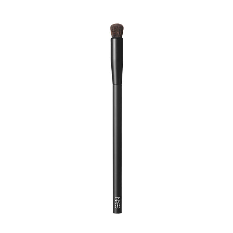 #11 SOFT MATTE CONCEALER BRUSH, 