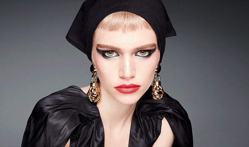 Contour Blush